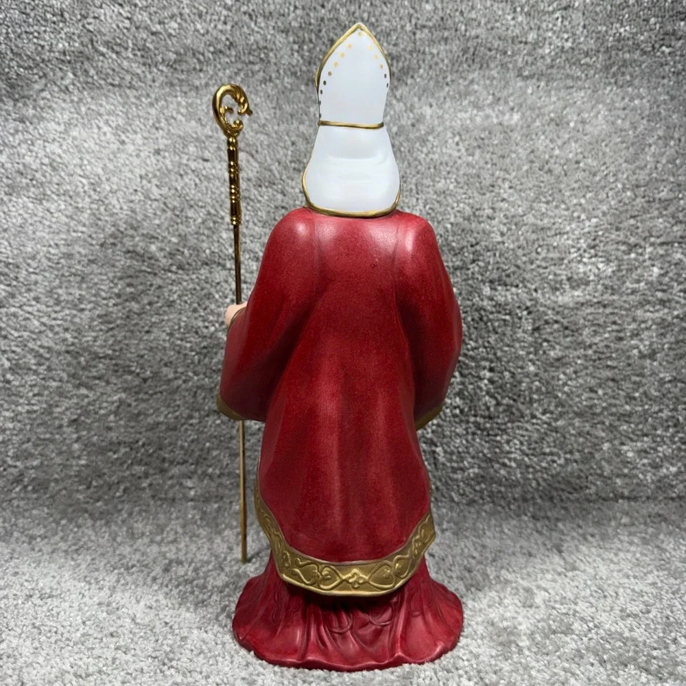 Lenox Saint Nicholas Porcelain Figurine International Santa Limited Edition 1993